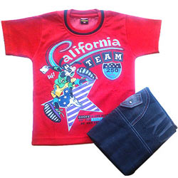 Red Kidswear for Boy.(4 year 6 year) Red Kidswear for Boy.(4 year 6 year)