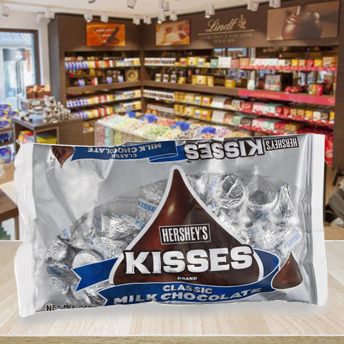 Delectable Hersheys Kisses Milk Almond Chocolate Pack Delectable Hersheys Kisses Milk Almond Chocolate Pack