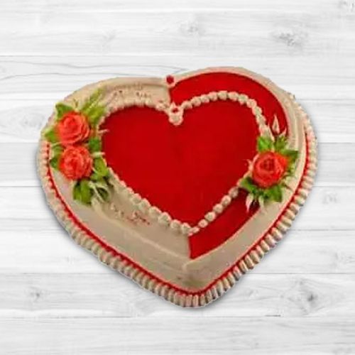 Scrumptious Heart Shape Pineapple Cream Cake