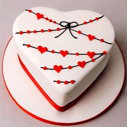 Romantic Heart Shape Fondant Strawberry Cake