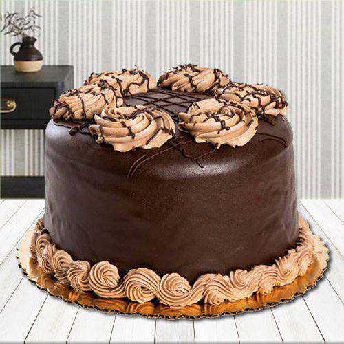Scrumptious Chocolate Cake Scrumptious Chocolate Cake