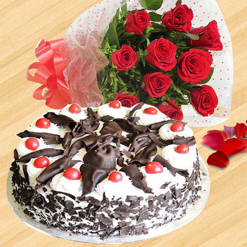 Combo of Black Forest Cake with Red Roses Bouquet Combo of Black Forest Cake with Red Roses Bouquet