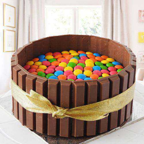 Marvelous KitKat Gems Cake Marvelous KitKat Gems Cake