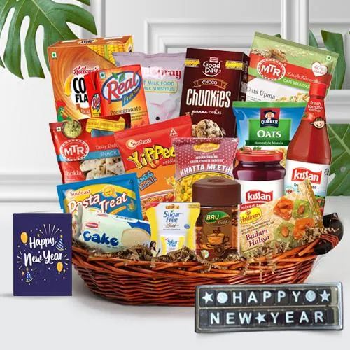 Sweet Splendor New Year Gift Hamper Sweet Splendor New Year Gift Hamper