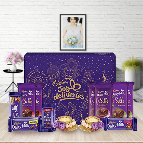 Lip Smacking Cadbury Chocolates Gift Set