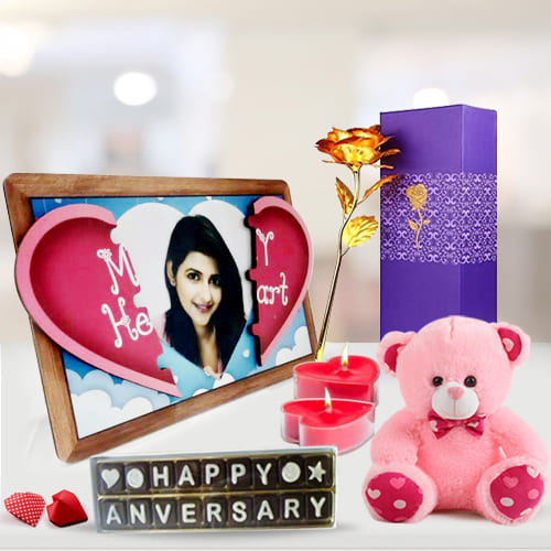 Stunning Personalized Gift Hamper Stunning Personalized Gift Hamper