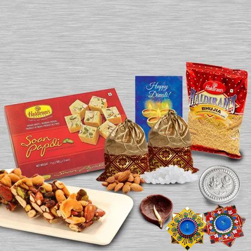 Amazing Diwali Festivity Combo of Sweets n Dry Fruits