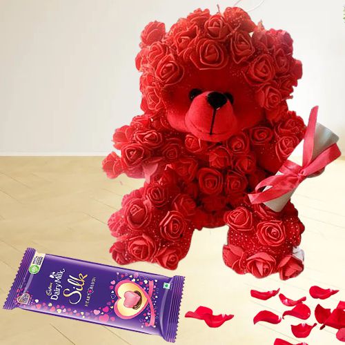 Elegant Rose Teddy with Personalized Message