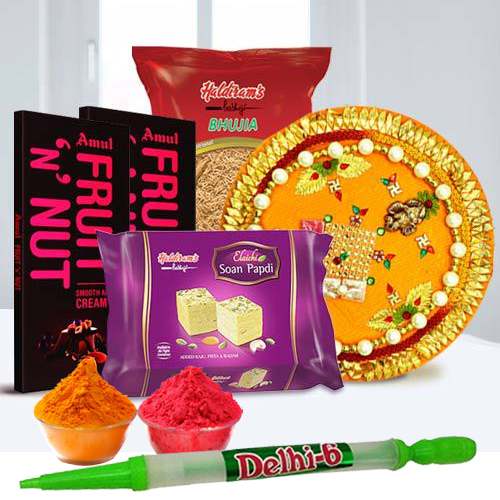 Amazing Holi Celebration Gift Hamper with Gulal n Pitchkari