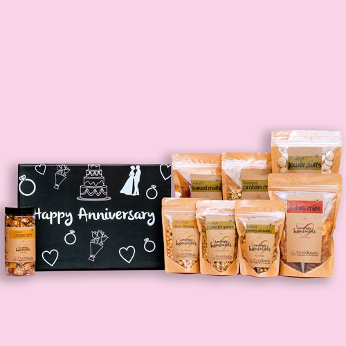 Wholesome Baked N Roasted Gourmet Treats Gift Hamper Wholesome Baked N Roasted Gourmet Treats Gift Hamper