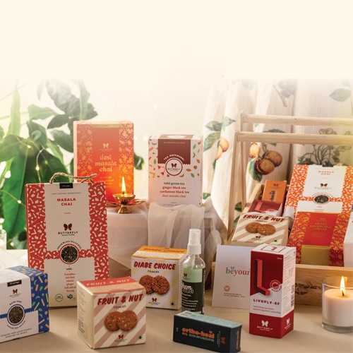 Tea Lovers Nikhaar Gift Hamper Tea Lovers Nikhaar Gift Hamper