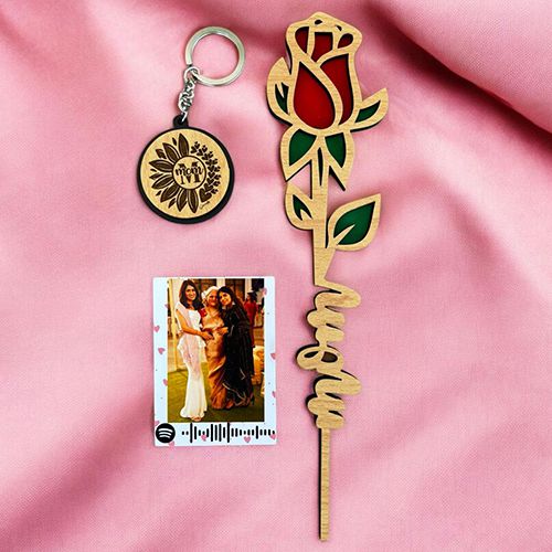 Meaningful Gifts to Honor Motherhood Meaningful Gifts to Honor Motherhood
