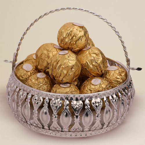 Indulgent Ferrero Rocher Chocolate Delight Indulgent Ferrero Rocher Chocolate Delight