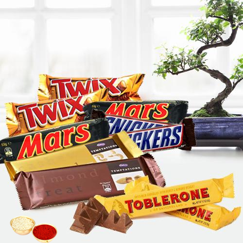 Delicous Chocolate Bars Hamper with free Roli Tilak and Chawal Delicous Chocolate Bars Hamper with free Roli Tilak and Chawal