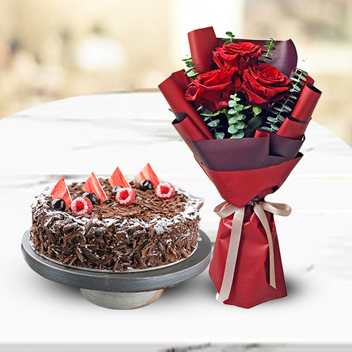 Red Rose Bouquet with Black Forest Cake Red Rose Bouquet with Black Forest Cake