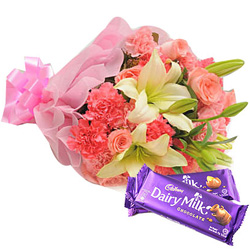 Marvelous Mixed Flowers Bouquet with Cadbury Marvelous Mixed Flowers Bouquet with Cadbury