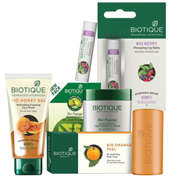 Wonderful Gift Hamper from Biotique for Women Wonderful Gift Hamper from Biotique for Women
