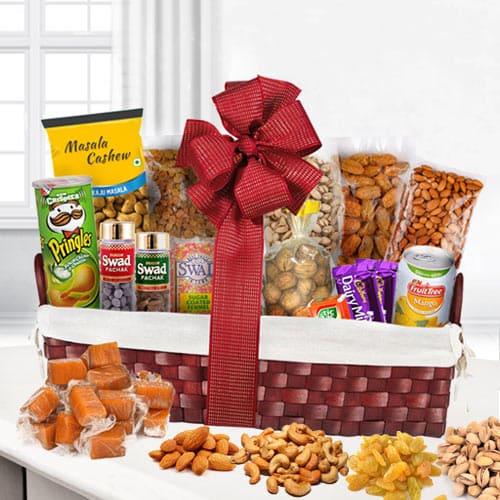 Mouth Watering Gourmet Gift Basket Mouth Watering Gourmet Gift Basket