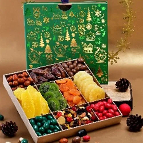 Exotic Selection of Dry Fruits with Chocolates Gift Tray Exotic Selection of Dry Fruits with Chocolates Gift Tray