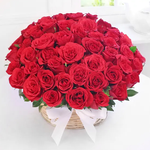 Lovely Basket Arrangement of Red Roses Lovely Basket Arrangement of Red Roses
