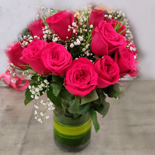 Blushing Red Roses in Glass Vase