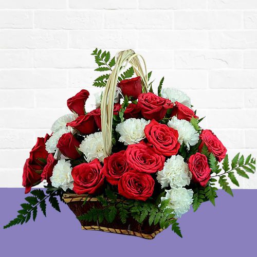 Spectacular Bouquet of Roses N Carnations with Filler 	