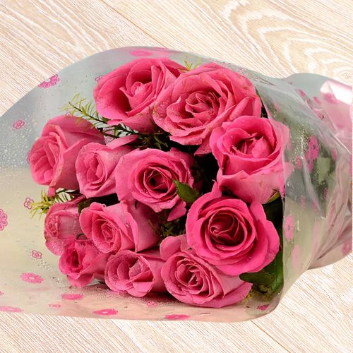 Captivating Long Stem Pink Roses Bouquet