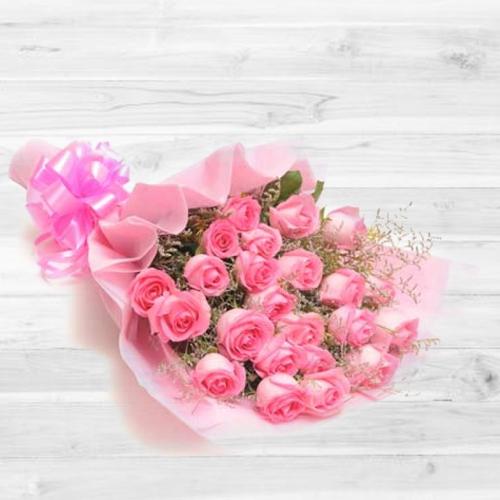 Bouquet of Blushing Pink Roses Bouquet of Blushing Pink Roses