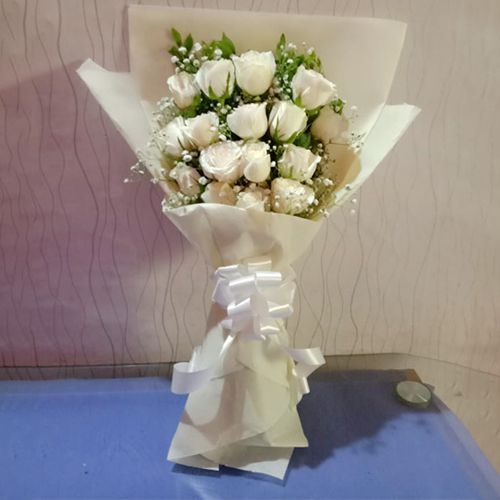 Heavenly White Roses Bouquet