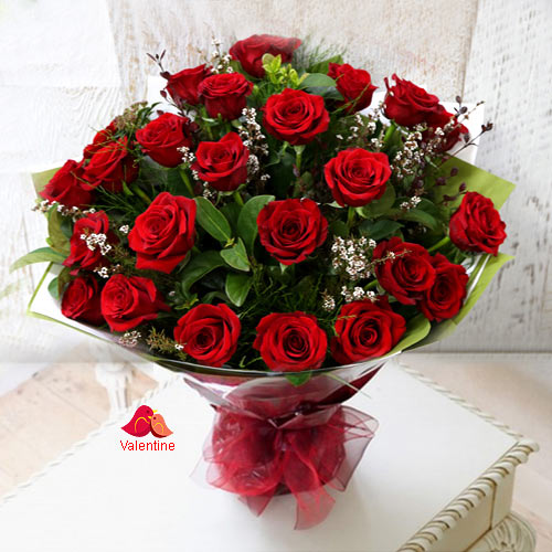 24 Exclusive Red Dutch Roses Bouquet 24 Exclusive Red Dutch Roses Bouquet
