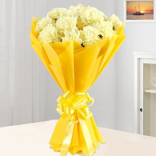 Pretty Bouquet of Yellow Carnations Pretty Bouquet of Yellow Carnations