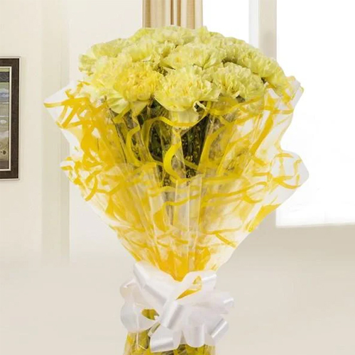 Dazzling Bouquet of Yellow Carnations Dazzling Bouquet of Yellow Carnations