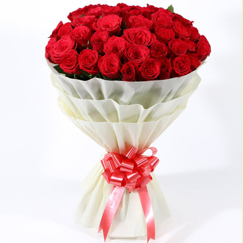 Lovely Premium Bouquet of Dutch Roses Lovely Premium Bouquet of Dutch Roses