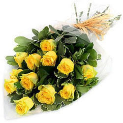 Attractive Bunch of Yellow Roses Attractive Bunch of Yellow Roses