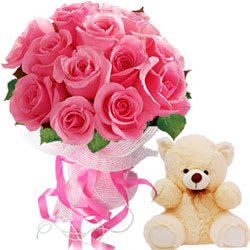 Pink Roses Bouquet with Cute Teddy Pink Roses Bouquet with Cute Teddy