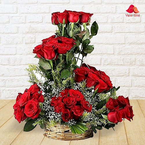 Constant Fervency Valentine’s Day Rose Assortment Constant Fervency Valentine’s Day Rose Assortment
