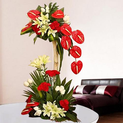 Magnificent Tall Arrangement of Red N White Flowers Magnificent Tall Arrangement of Red N White Flowers