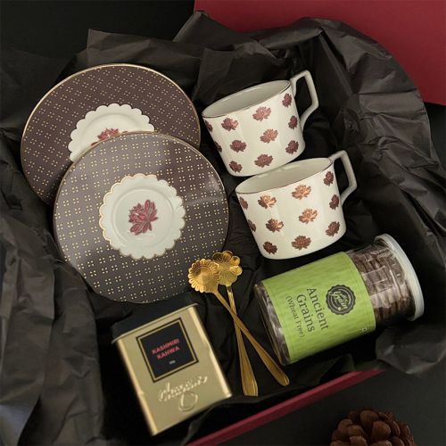 Elegant Tea N Cookie Set Elegant Tea N Cookie Set