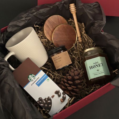 The Honeyed Bliss Gift Set The Honeyed Bliss Gift Set