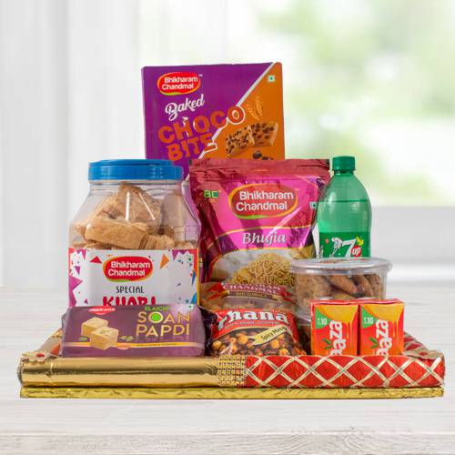 Fabulous Assorted Food Hamper Fabulous Assorted Food Hamper
