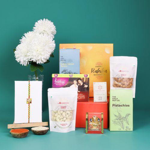 Graceful Rakhi n Divine Gift Box Graceful Rakhi n Divine Gift Box