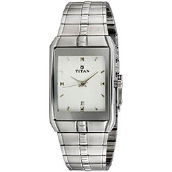 Remarkable Stainless Steel Dialed Analog Gents Watch Presented By Titan Remarkable Stainless Steel Dialed Analog Gents Watch Presented By Titan