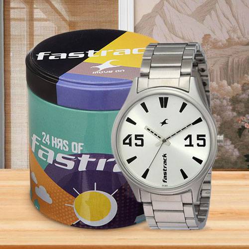 Attractive Fastrack Analog Mens Watch Attractive Fastrack Analog Mens Watch