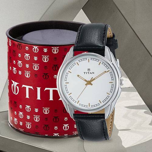 Exclusive Titan Analog Mens Watch Exclusive Titan Analog Mens Watch
