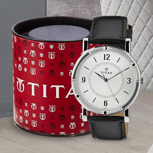 Exclusive Titan Analog Mens Watch Exclusive Titan Analog Mens Watch