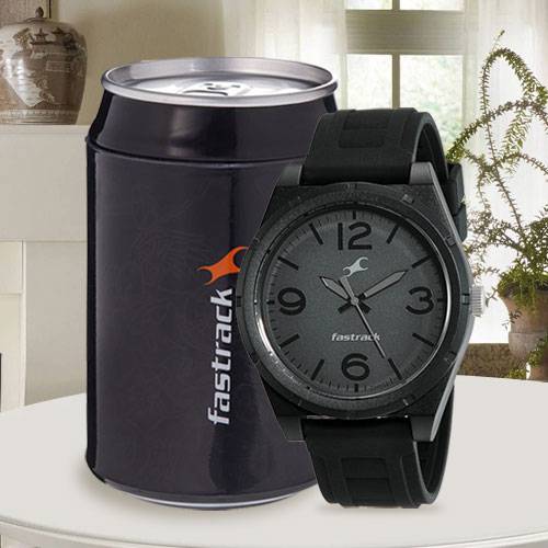 Exclusive Fastrack Trendies Analog Mens Watch Exclusive Fastrack Trendies Analog Mens Watch