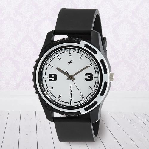 Mesmerizing Fastrack Casual Analog Mens Watch Mesmerizing Fastrack Casual Analog Mens Watch