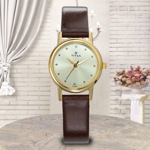 Exclusive Titan Karishma Revive Analog Womens Watch Exclusive Titan Karishma Revive Analog Womens Watch